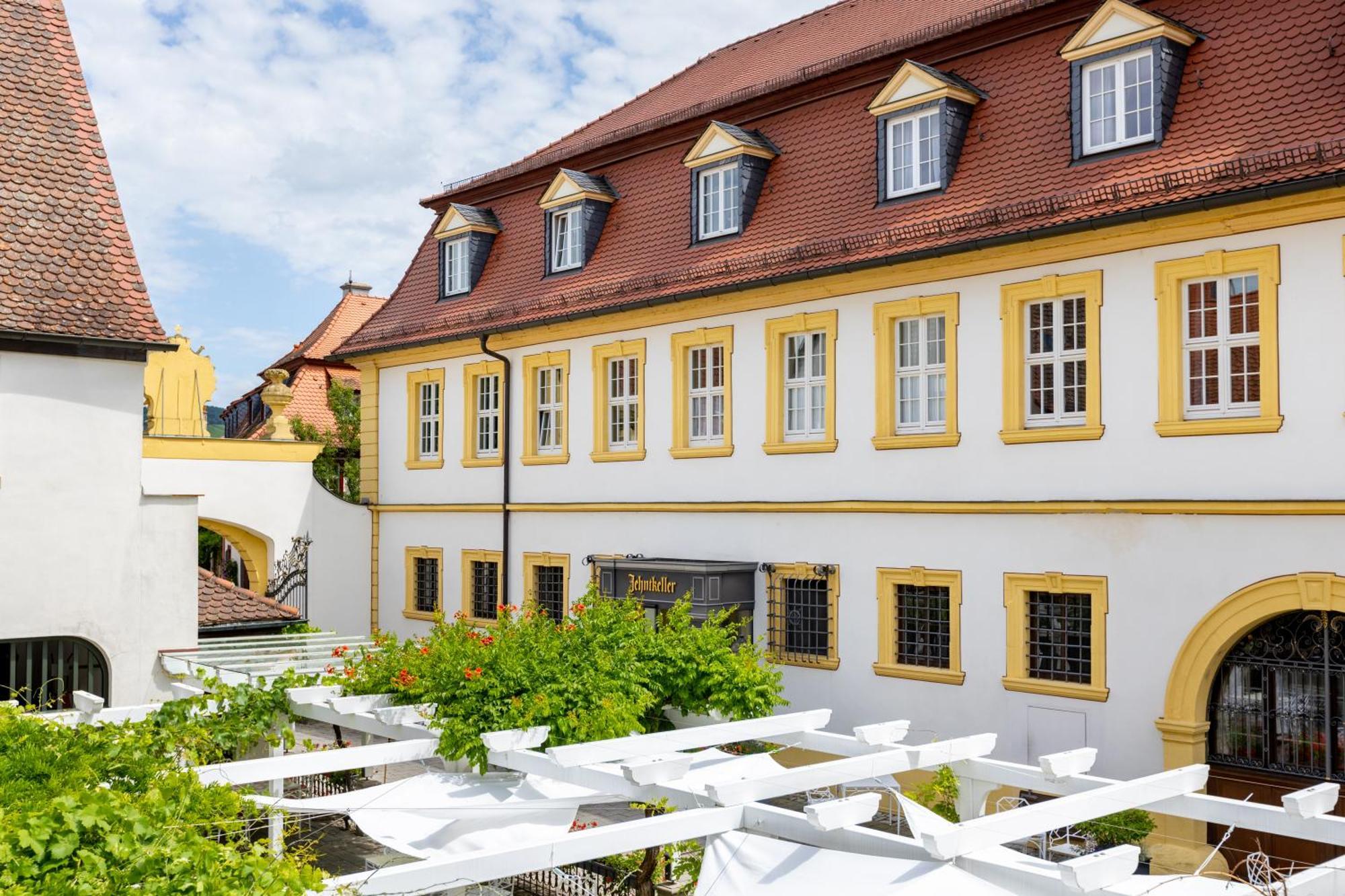 Romantik Hotel Zehntkeller Ипхофен Екстериор снимка